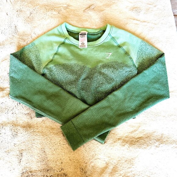 Gymshark Shirt Womens Medium Green Ombre Long Sleeve Crop Top Logo - Picture 1 of 11